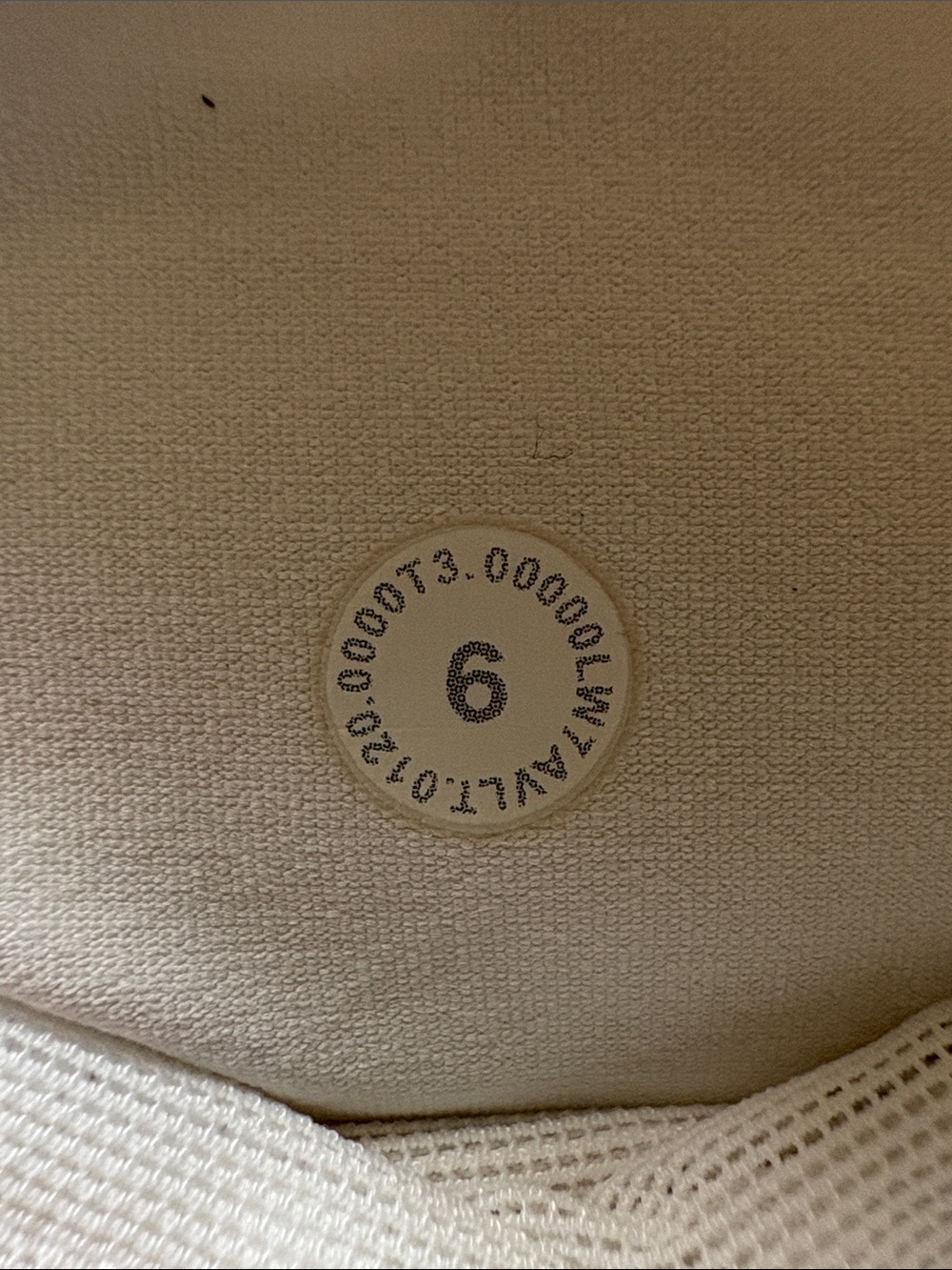 Lululemon Speed Up Lined Shorts 4” | White | Size 6 Tall - Picture 5 of 7
